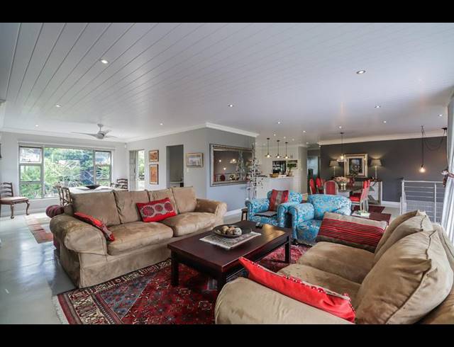 4 BEDROOM HOUSE FOR SALE IN HERSHAM